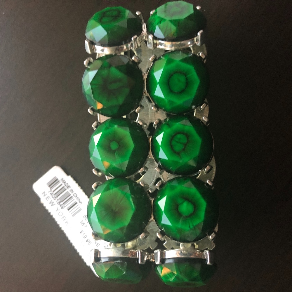 NWT Green Jeweled Bracelet